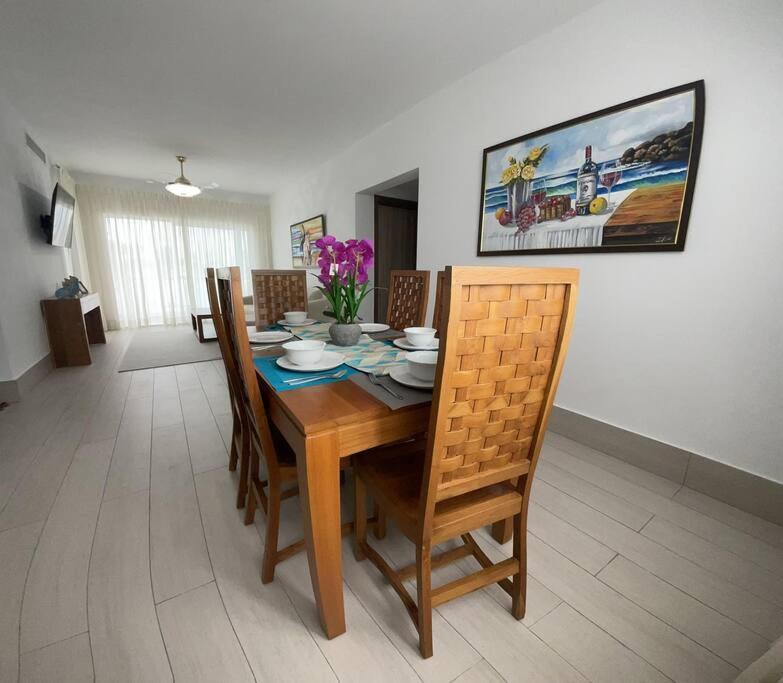 Hermoso Apartamento Con Vista Al Mar! Los Corales Punta Cana Esterno foto
